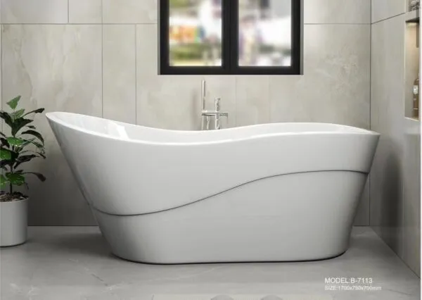 CM-7113 Freestanding Bathtub 67 x 32 x 30