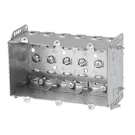 3 Gang device box 2104-LLE3
